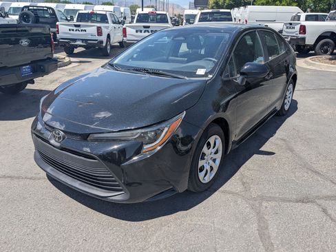 Used 2026 Toyota Corolla LE FWD image 11