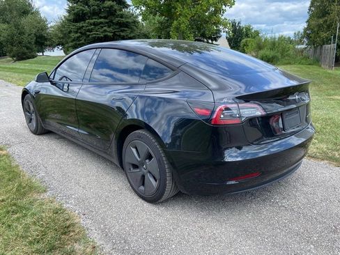 Used 2021 Tesla Model 3 Long Range AWD/4WD image 3