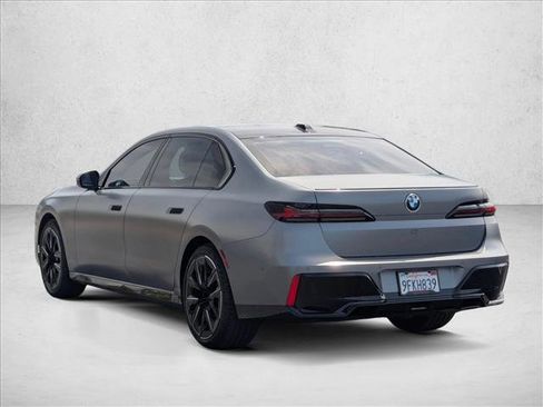 Certified 2023 BMW 740i w/ Parking Assistance Package RWD image 8