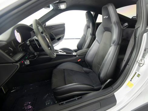 Certified 2022 Porsche 911 GT3 RWD image 39
