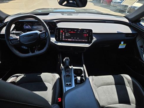 New 2026 Dodge Charger R/T AWD/4WD image 11