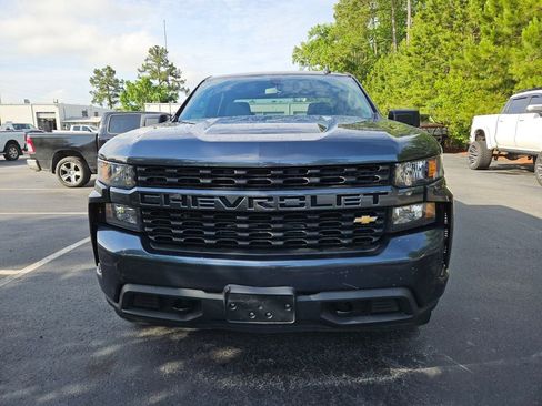 Used 2022 Chevrolet Silverado 1500 Custom RWD image 3