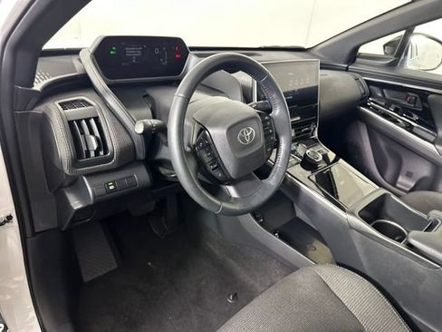 Used 2023 Toyota bZ4X XLE w/ Weather Package image 13