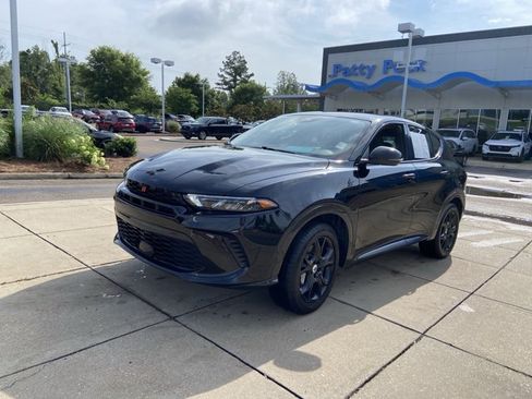 Used 2024 Dodge Hornet R/T w/ R/T Blacktop Package AWD/4WD image 4