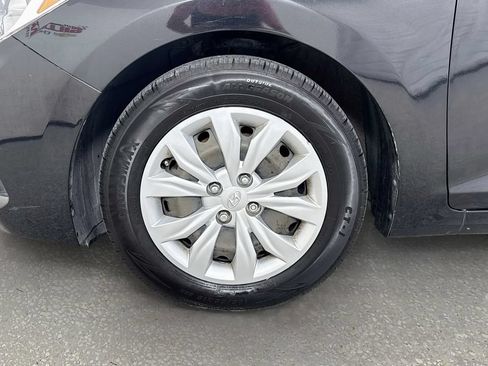 Used 2022 Hyundai Accent SE FWD image 30