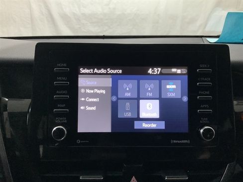 Used 2022 Toyota Camry SE FWD image 25