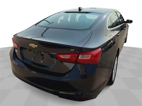 Used 2023 Chevrolet Malibu LT image 39