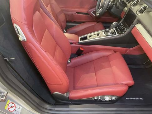 Certified 2025 Porsche 718 Boxster S RWD image 20