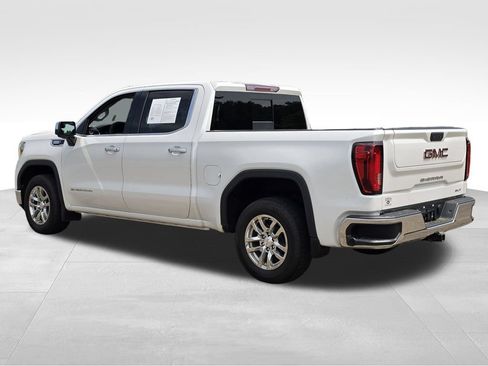 Used 2022 GMC Sierra 1500 SLT w/ SLT Convenience Package AWD/4WD image 8