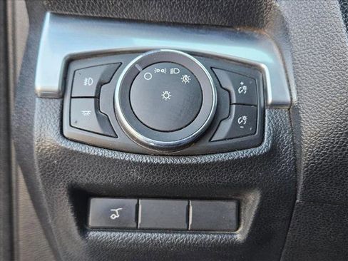 Used 2018 Ford Explorer Limited w/ Equipment Group 301A image 11