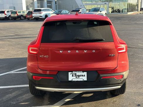 Used 2019 Volvo XC40 T5 Momentum AWD/4WD image 29