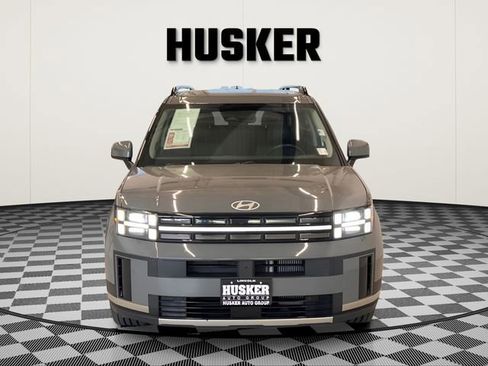 Used 2024 Hyundai Santa Fe Limited image 2