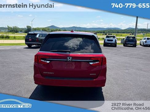 Used 2024 Honda Odyssey Touring image 37