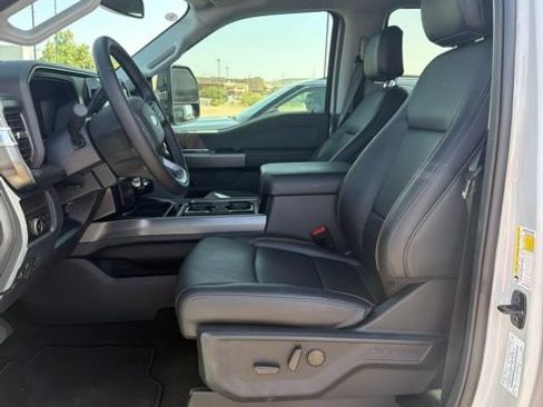 Used 2026 Ford F350 Lariat RWD image 6