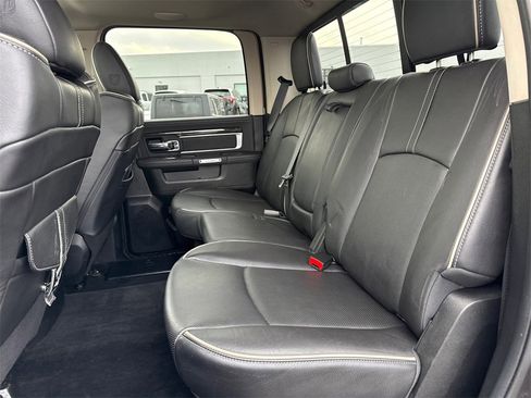Used 2014 RAM 1500 Limited image 32