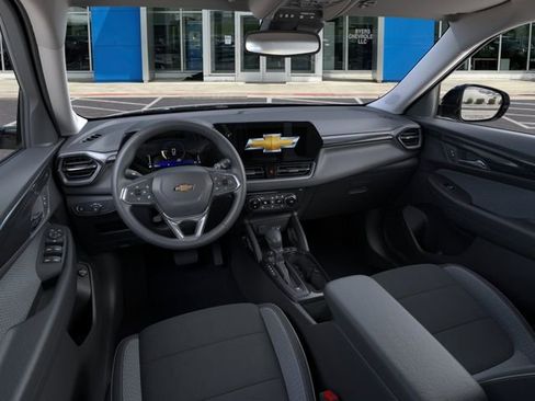 New 2026 Chevrolet TrailBlazer LT w/ Convenience Package FWD image 15