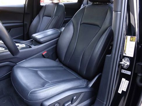 Used 2018 Audi Q7 3.0T Prestige w/ Prestige Package image 11