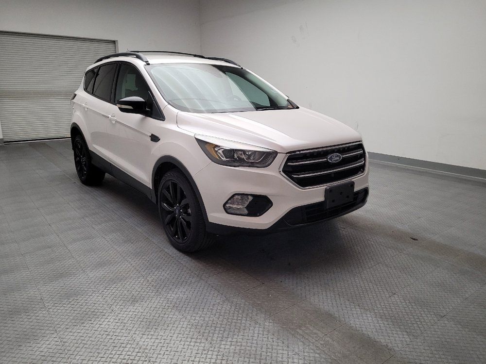 Used 2017 Ford Escape Titanium AWD/4WD image 13