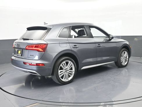 Used 2018 Audi Q5 2.0T Premium Plus w/ Premium Plus Package AWD/4WD image 6