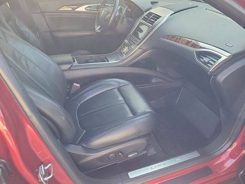 Used 2017 Lincoln MKZ Select image 12