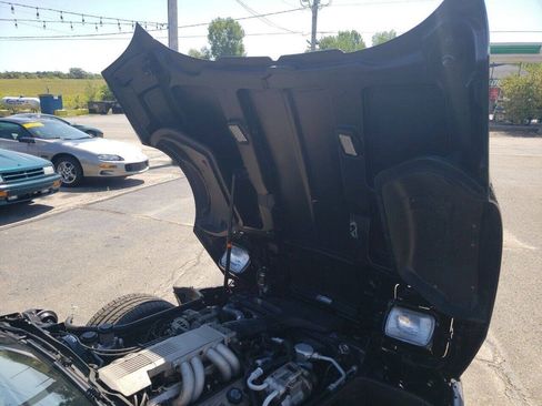 Used 1989 Chevrolet Corvette Convertible RWD image 33