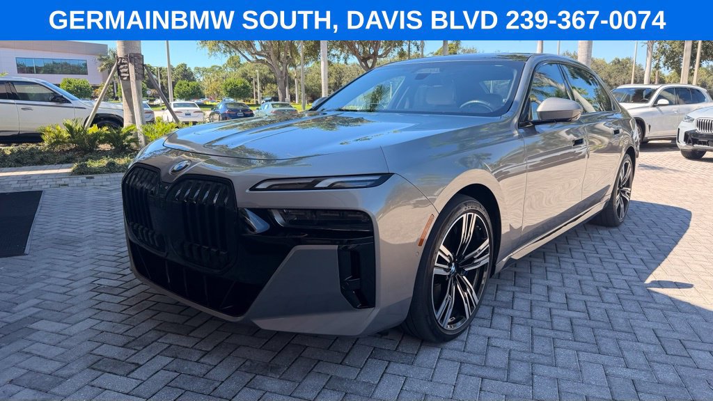 Used 2023 BMW 740i RWD image 1