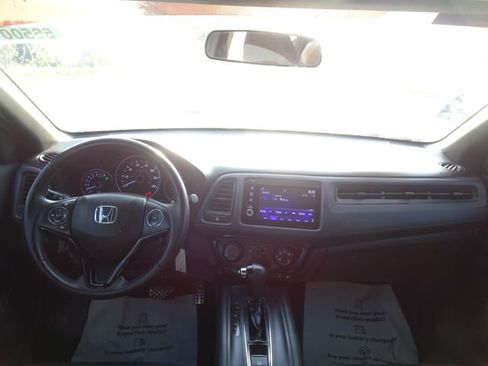 Certified 2021 Honda HR-V Sport image 11