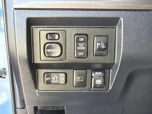 Used 2019 Toyota Tundra SR5 w/ TRD Sport Package image 18