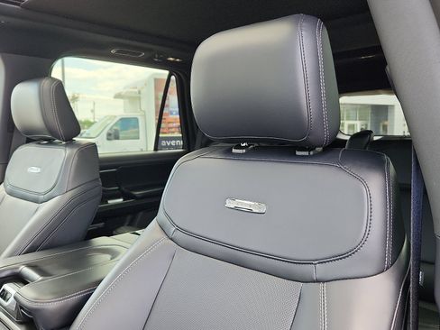 Used 2025 Ford Expedition Platinum w/ Stealth Performance Package AWD/4WD image 16