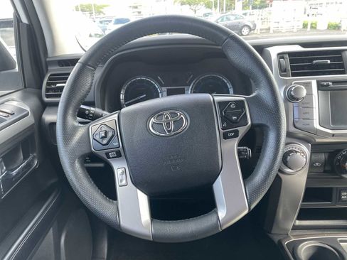 Used 2019 Toyota 4Runner SR5 image 11