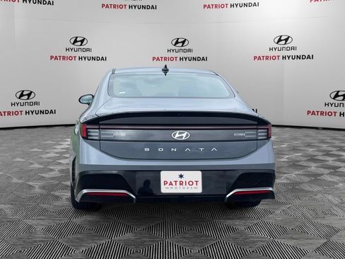 Certified 2024 Hyundai Sonata SEL FWD image 6