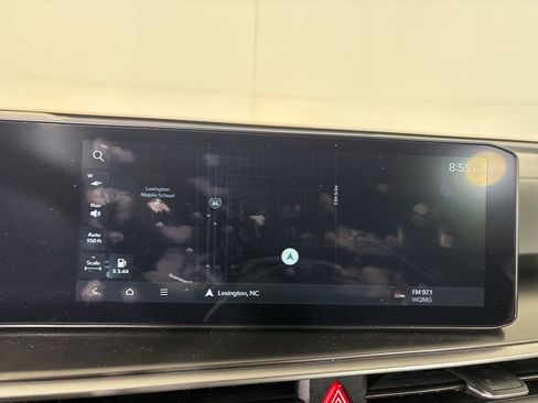 Used 2024 Kia Sorento S w/ Panoramic Sunroof Package AWD/4WD image 20