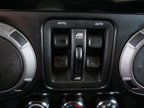 Used 2014 Jeep Wrangler Unlimited Sport w/ Quick Order Package 24S image 34