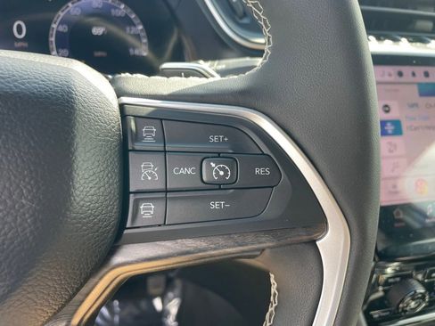 Used 2025 Jeep Grand Cherokee L Limited w/ Trailer Tow Package image 33