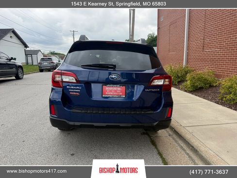 Used 2015 Subaru Outback 2.5i Limited AWD/4WD image 4