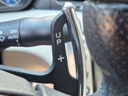 Used 2012 Maserati GranTurismo S RWD image 48