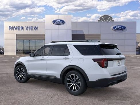 New 2026 Ford Explorer ST-Line AWD/4WD image 4