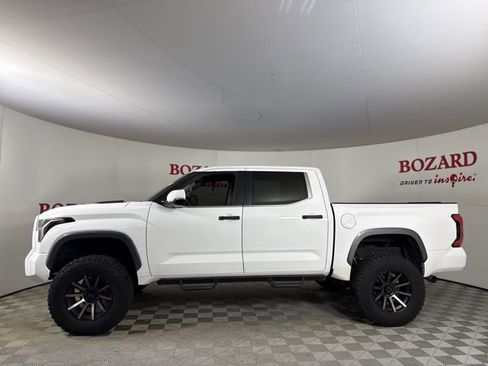 Used 2024 Toyota Tundra Limited image 5