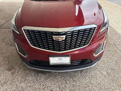 Certified 2023 Cadillac XT5 Premium Luxury AWD/4WD image 32