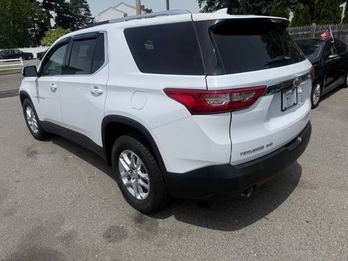 Used 2018 Chevrolet Traverse LT w/ LPO, Floor Liner Package AWD/4WD image 5