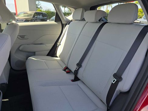 Used 2026 Hyundai Kona SE FWD image 17