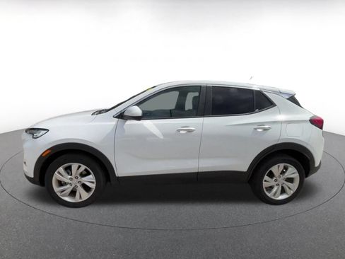 Used 2025 Buick Encore GX Preferred FWD image 9