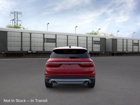 New 2026 Lincoln Corsair Premiere image 5