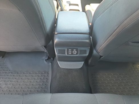 Used 2024 Subaru WRX Premium AWD/4WD image 33