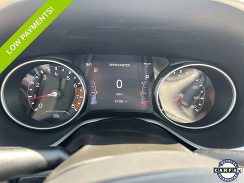 Certified 2018 Jeep Compass Latitude w/ Popular Equipment Group FWD image 34