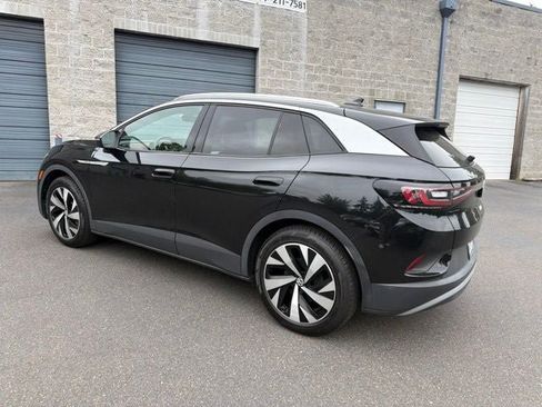 Certified 2022 Volkswagen ID.4 Pro S w/ Gradient Package RWD image 2