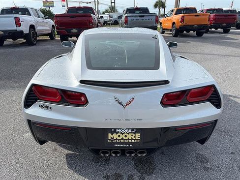 Used 2019 Chevrolet Corvette Stingray Coupe w/ Battery Protection Package RWD image 7