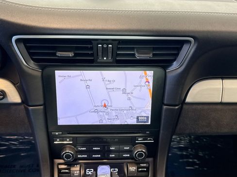 Certified 2018 Porsche 911 GT3 image 17