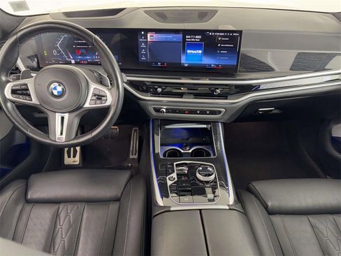 Used 2023 BMW X7 M60i w/ Executive Package image 5
