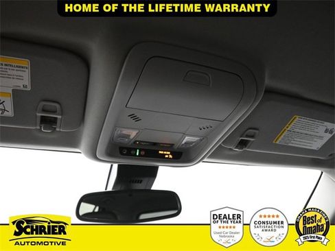 Used 2021 GMC Terrain SLE w/ Driver Convenience Package image 17